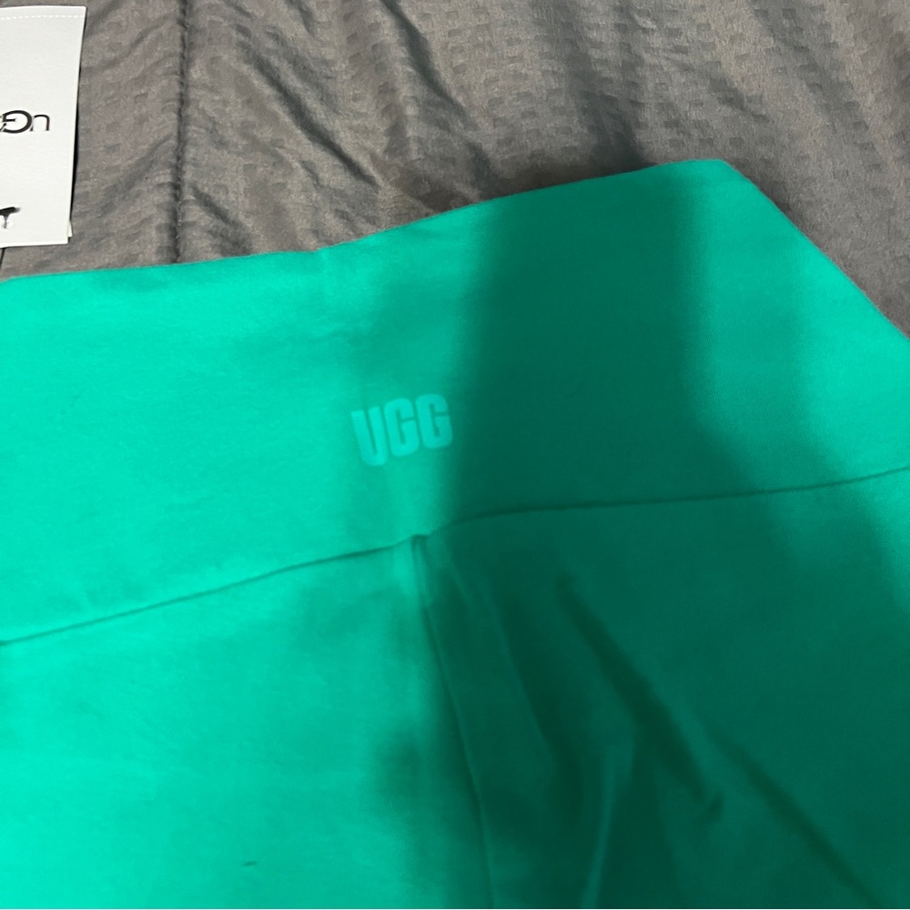 ugg saylor leggings EDGR emerald Green New Nwt Size small - Picture 11 of 11